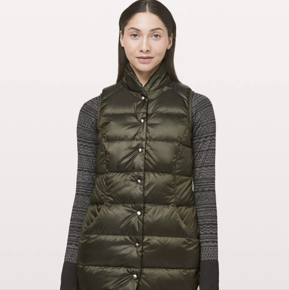 Lululemon All Days Vest Dark Olive Goose Down Womens Size 4 Sleeveless Puffer - Picture 2 of 3
